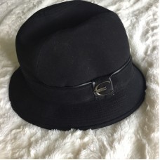 Just Cavalli Mujers Black Hat Small   eb-76363299